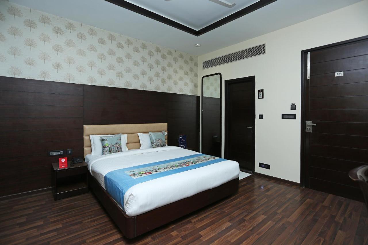Oyo 9178 Hotel New Central Park Ghaziabad Bagian luar foto